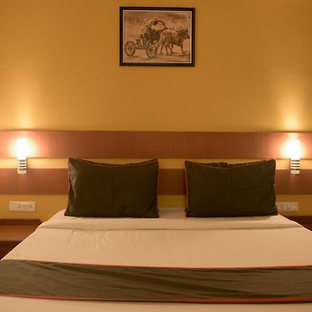 Hotel Casa Meridian Vanivilasa Puram Extérieur photo